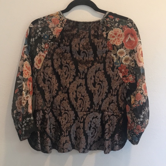 Ivy Jane floral top - Picture 2 of 5